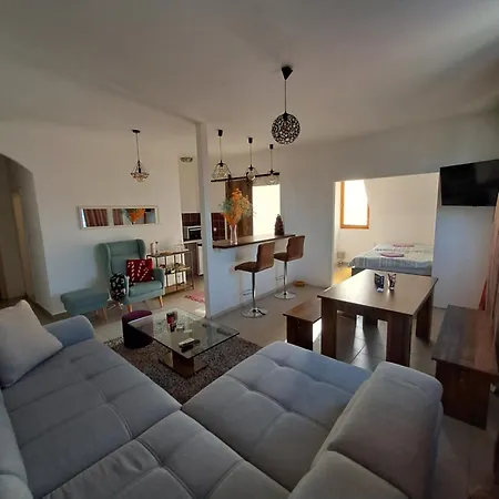 Apartment Sofi Nis